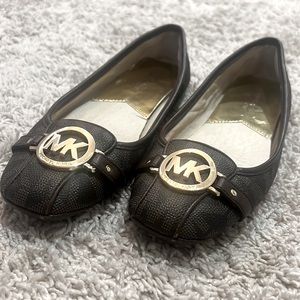 Michael Kors flats